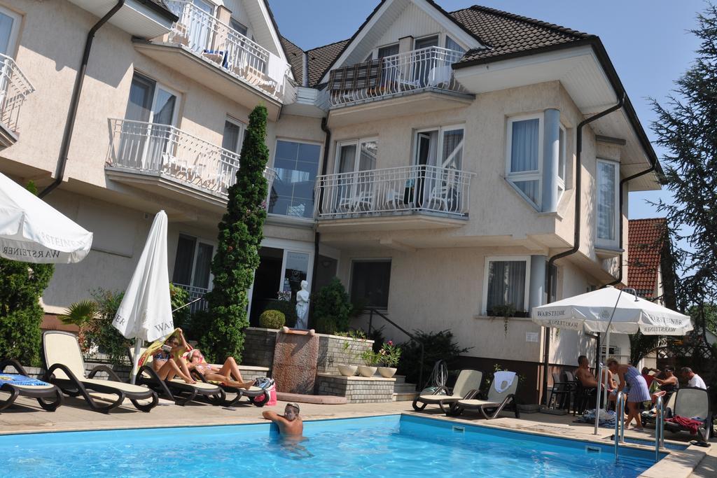 Diana Hotel